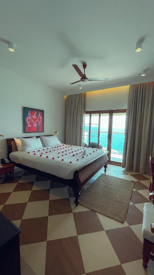 Rockholm At The Light House Beach Kovalam Exterior foto