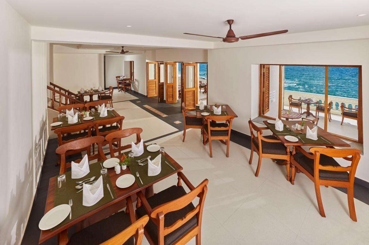 Rockholm At The Light House Beach Kovalam Exterior foto
